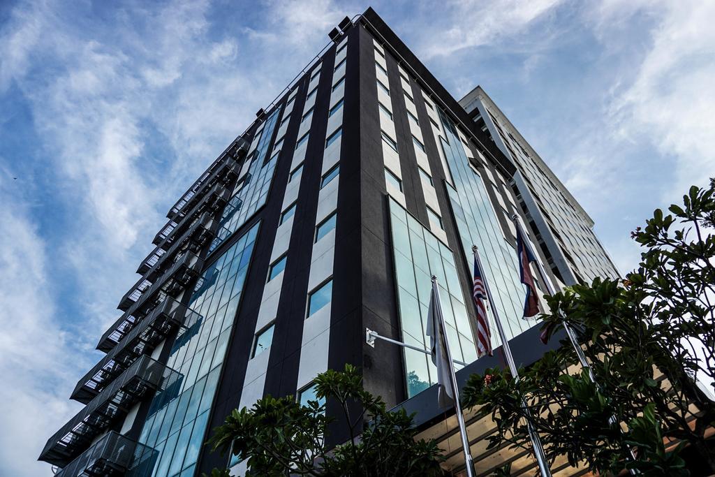 Erica Hotel Johor Bahru Exterior foto